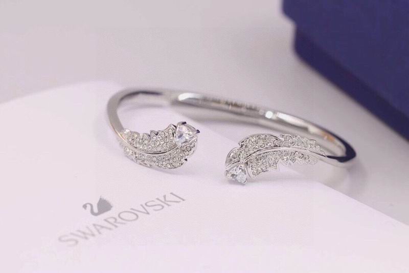 Swarovski Bracelet 01lyr02  (4)